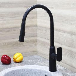 СМ-М ГЕККО с вытяжным изливом GH-6074-MB ЧЕРНЫЙ 